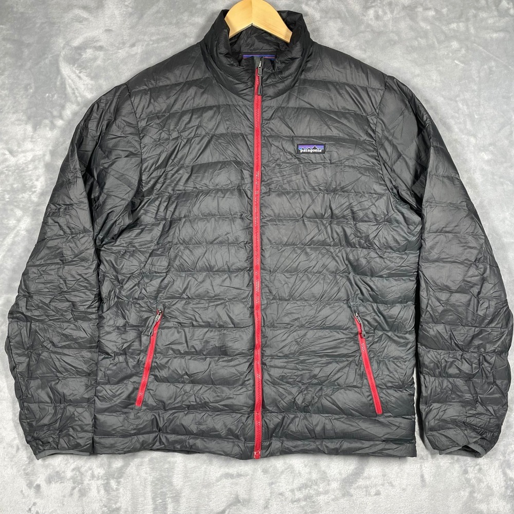 Patagonia Mens Down Sweater Jacket Black Red Zip Puffer 84674 Size Large FLAW